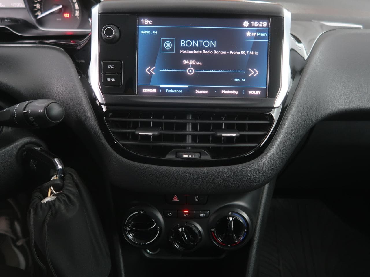 2019 Peugeot 208 - 35