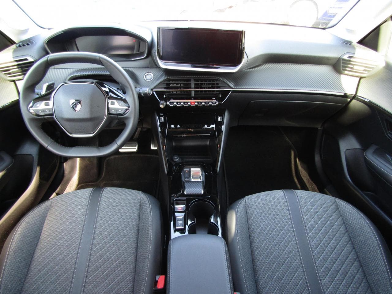 2024 Peugeot 208 - 15