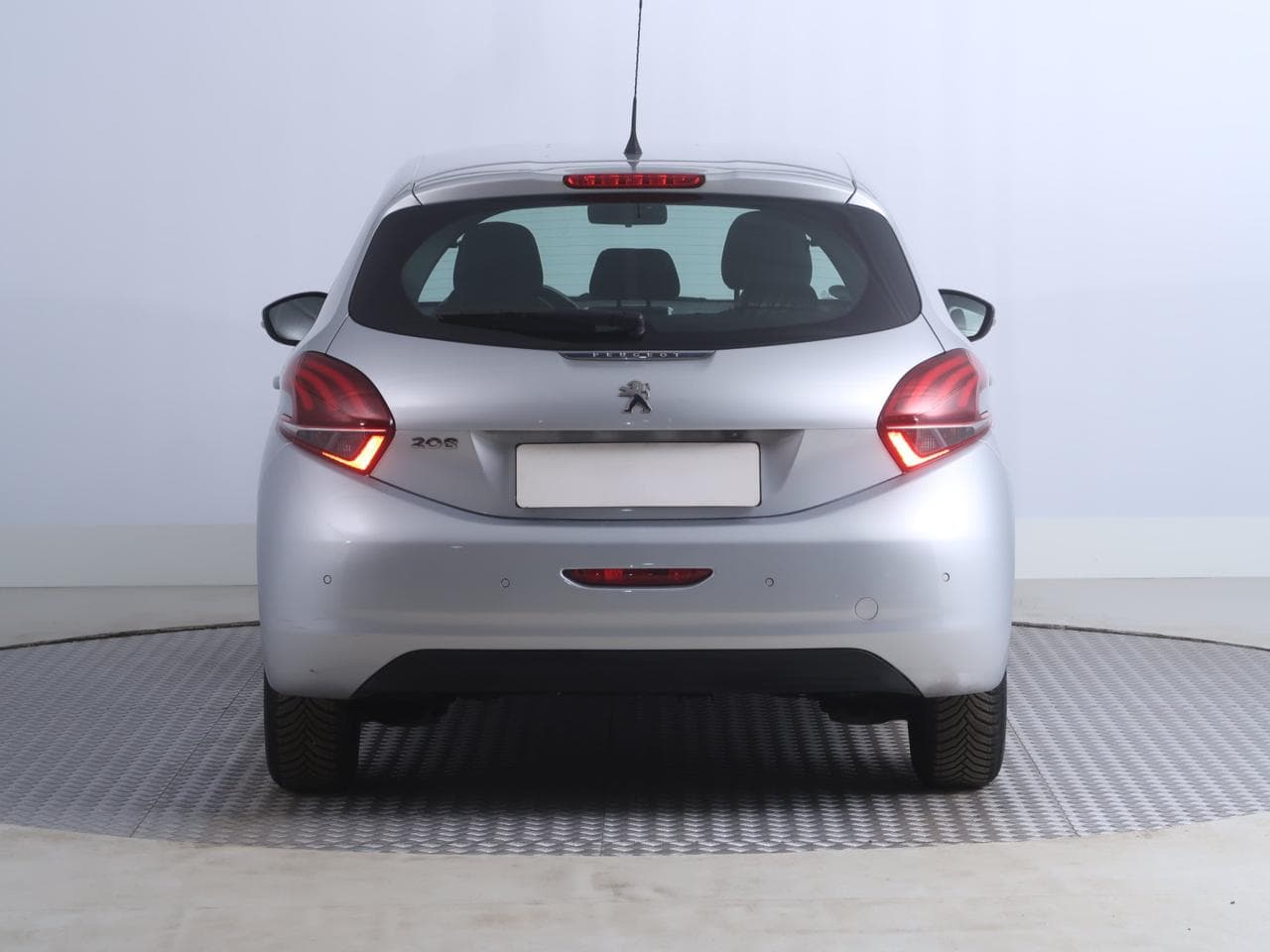 2016 Peugeot 208 - 6