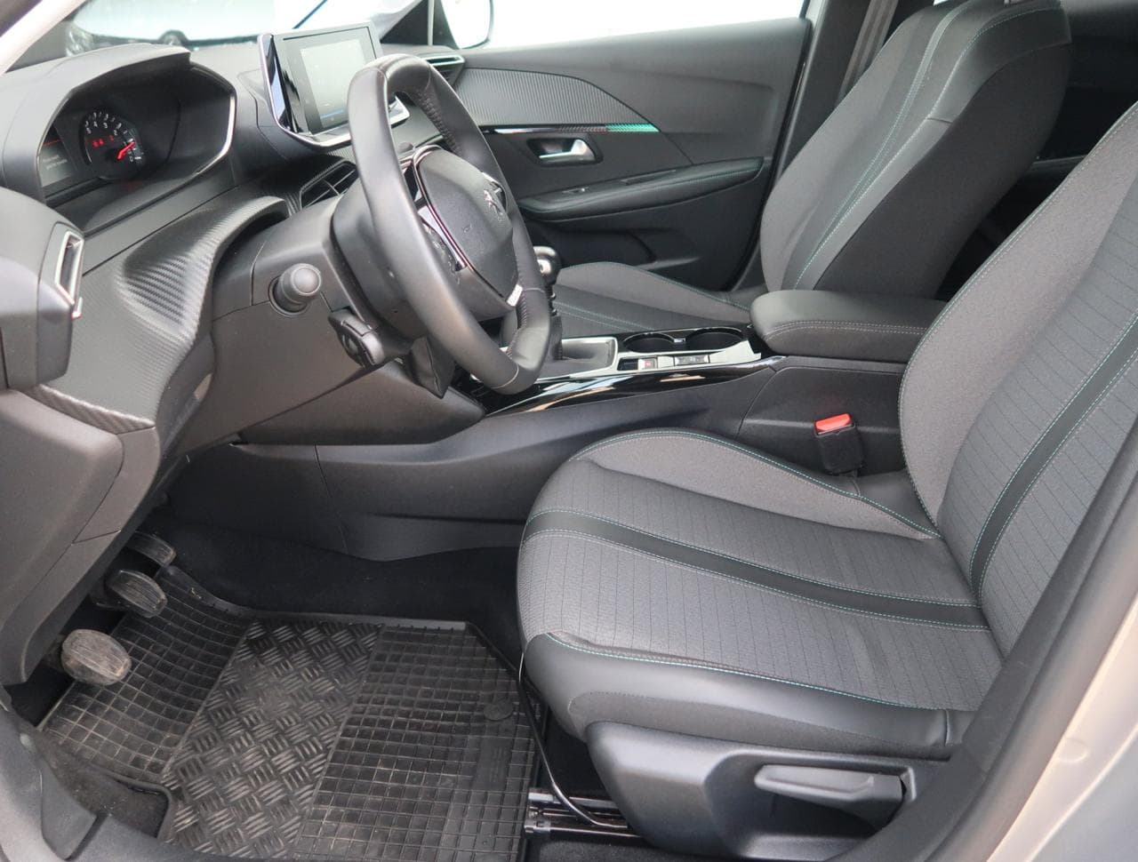 2023 Peugeot 208 - 16