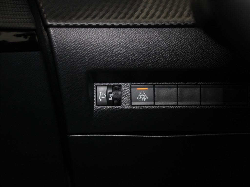 2023 Peugeot 208 - 17