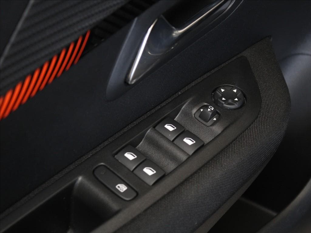2023 Peugeot 208 - 16