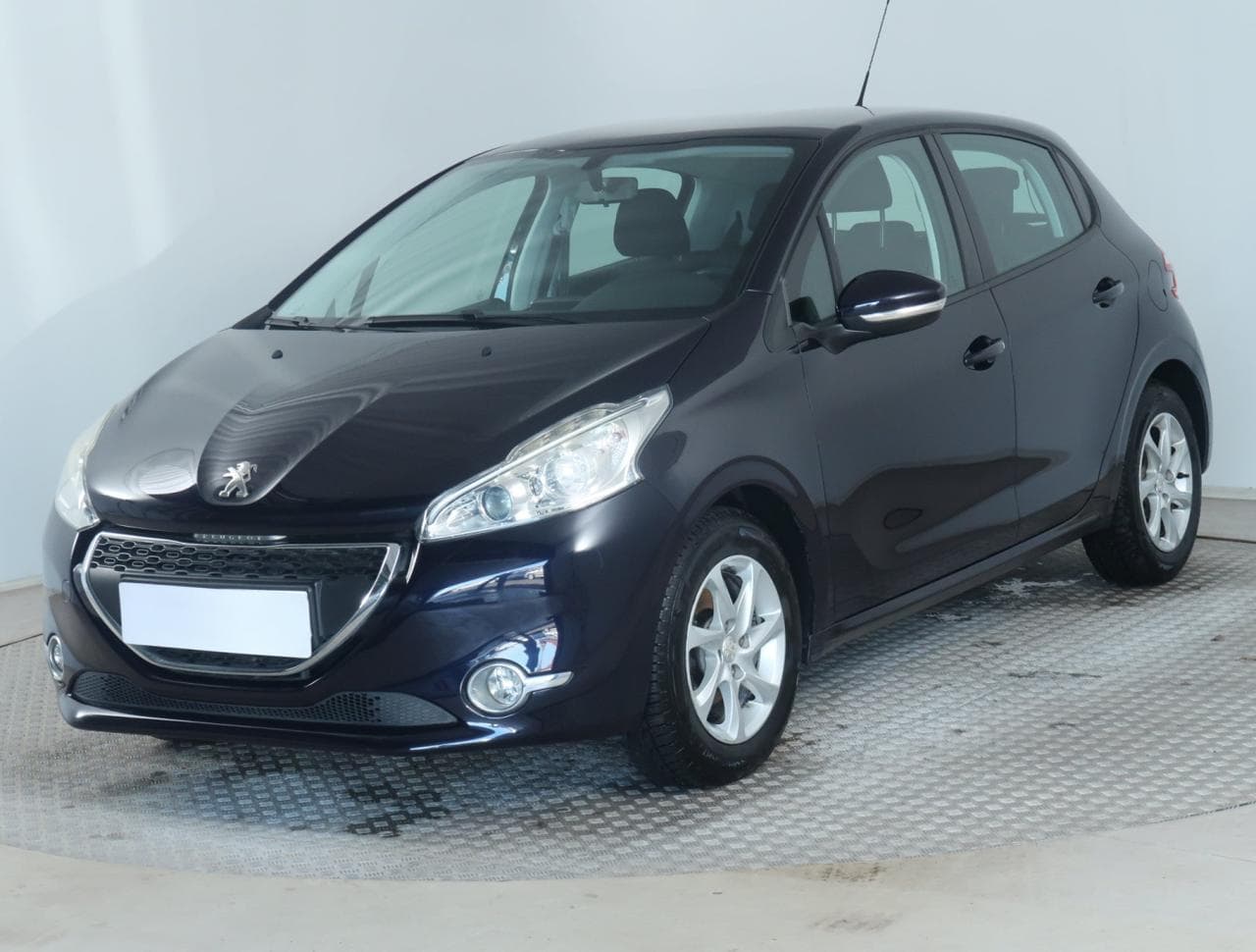 2015 Peugeot 208 - 3