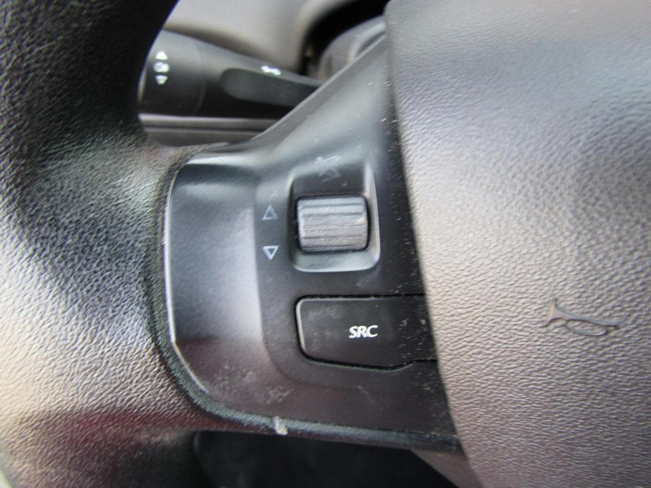 2012 Peugeot 208 - 12