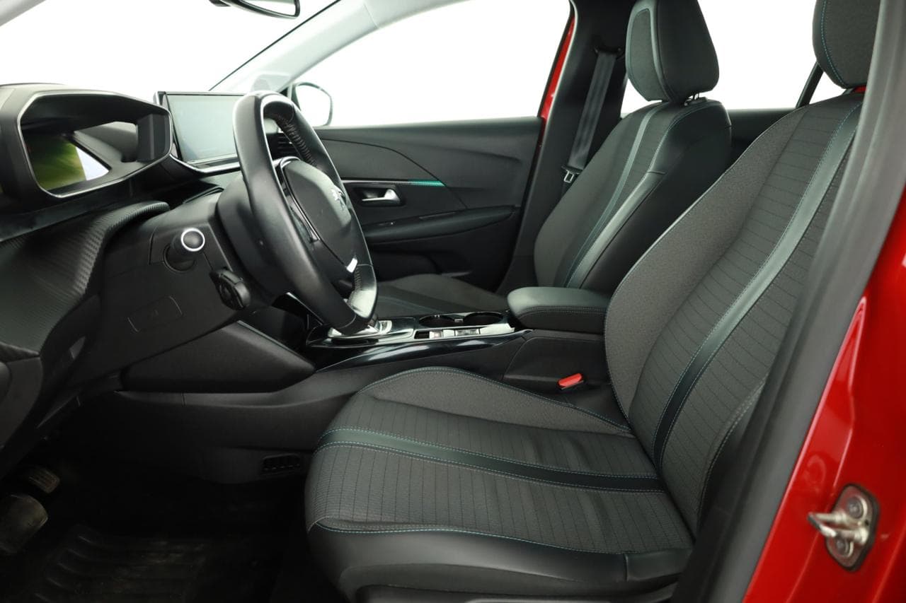 2020 Peugeot 208 - 16
