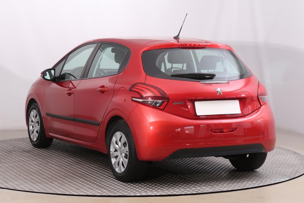 2019 Peugeot 208 - 5