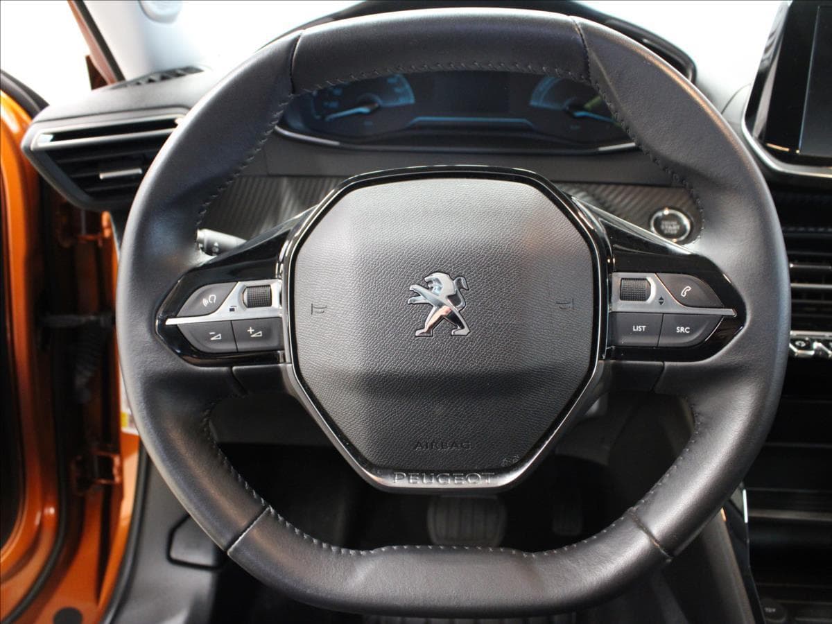 2022 Peugeot 2008 - 17