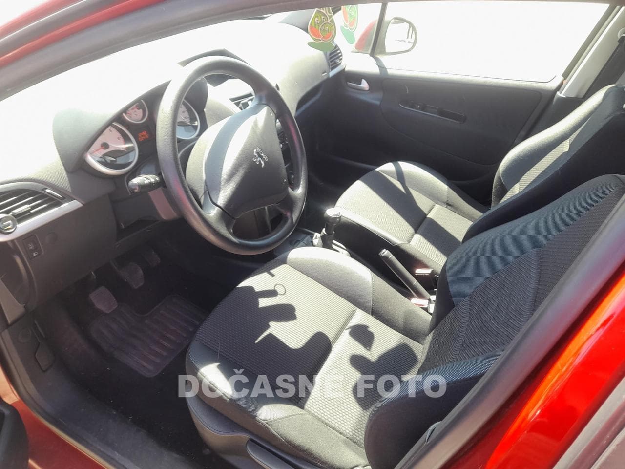 2010 Peugeot 207 - 5