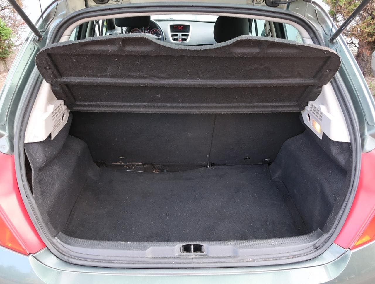 2008 Peugeot 207 - 19