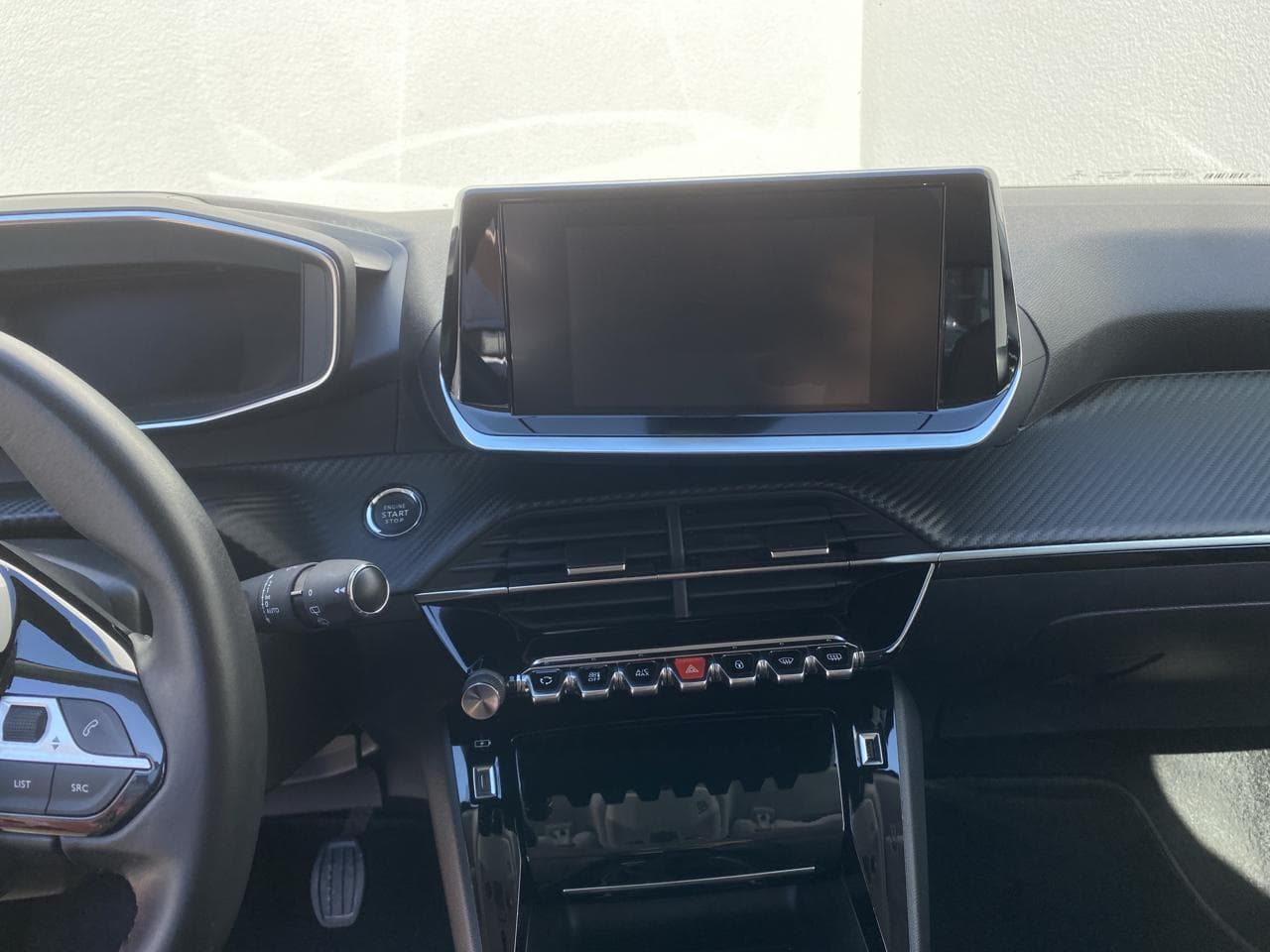 2020 Peugeot 208 - 16