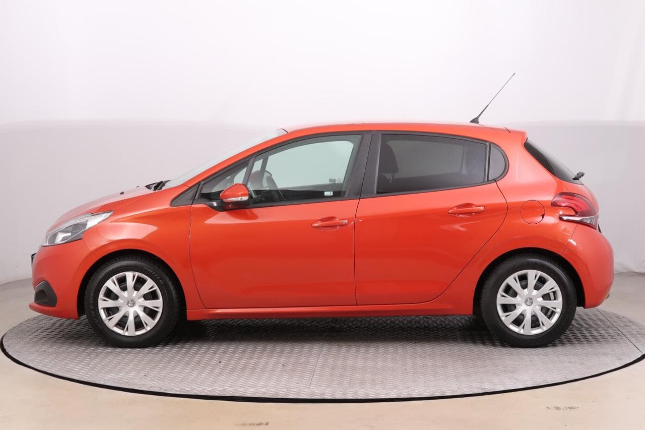 2016 Peugeot 208 - 3