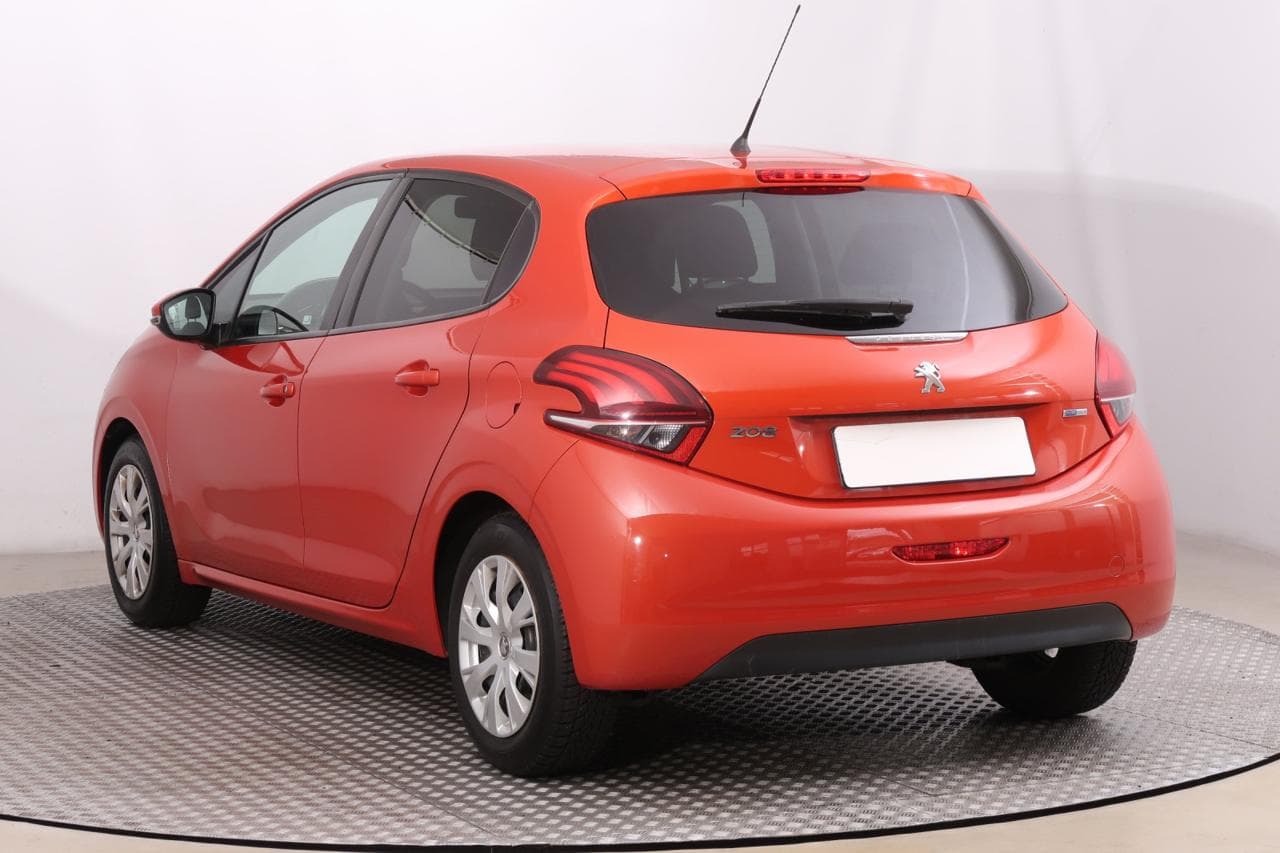 2016 Peugeot 208 - 4