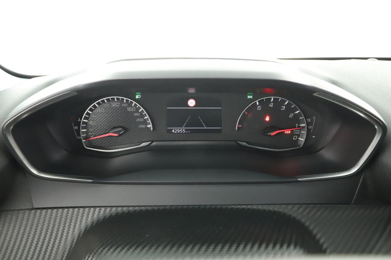 2022 Peugeot 208 - 16
