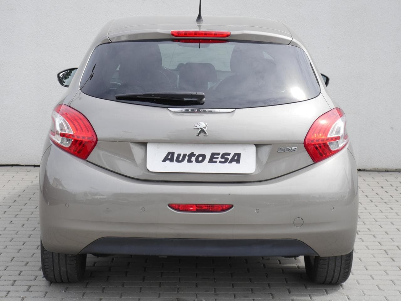 2014 Peugeot 208 - 5