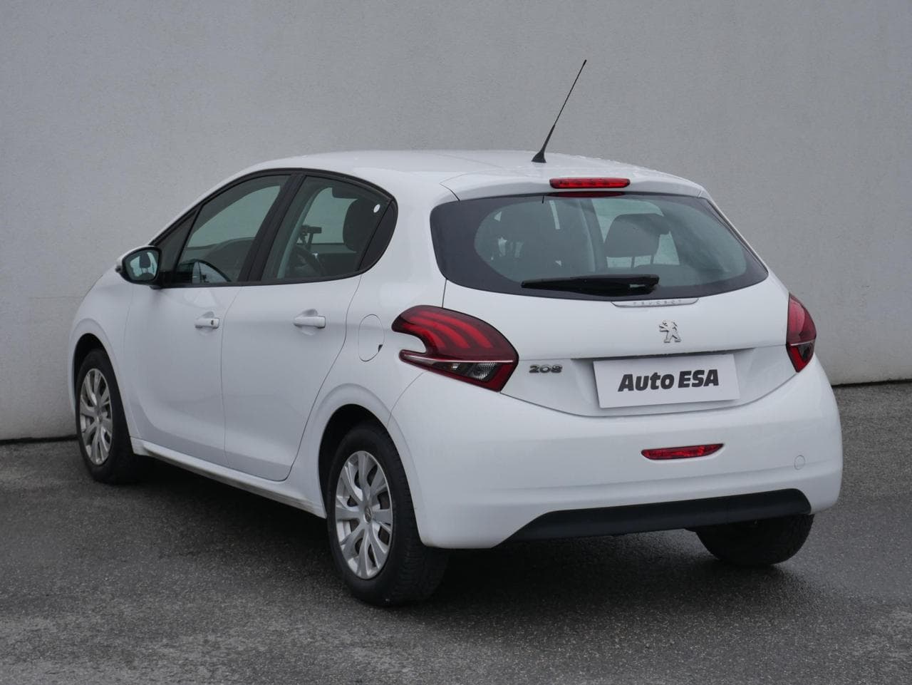 2015 Peugeot 208 - 6