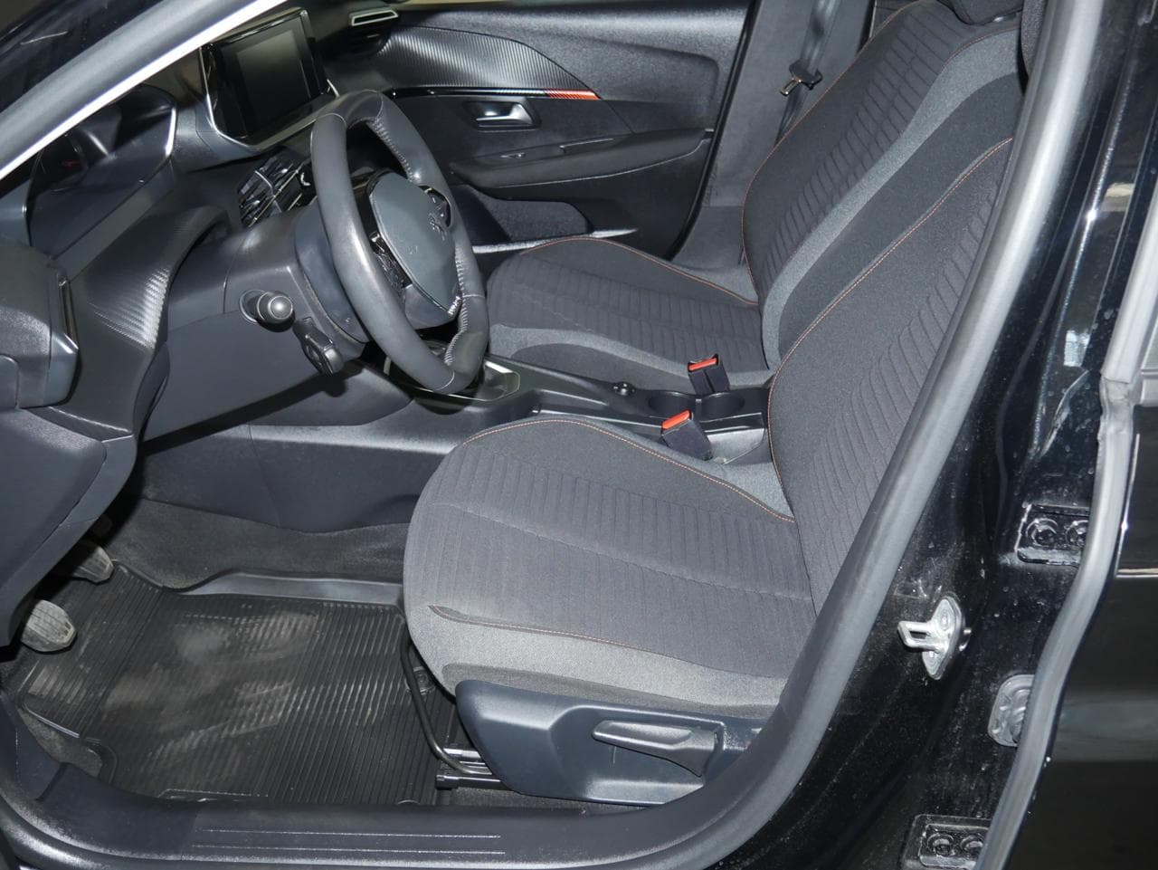2022 Peugeot 208 - 9