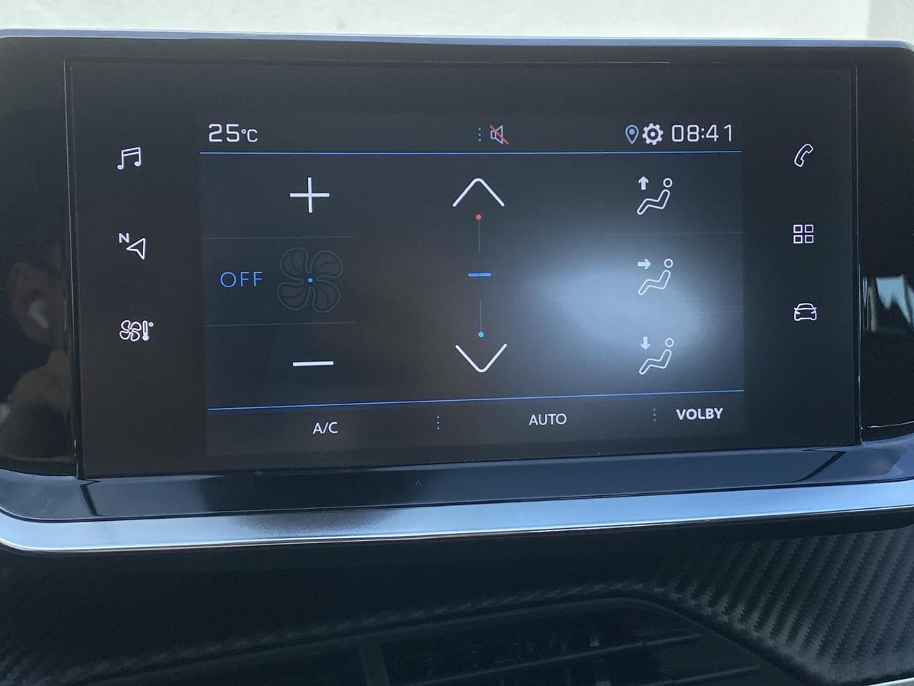 2020 Peugeot 208 - 15