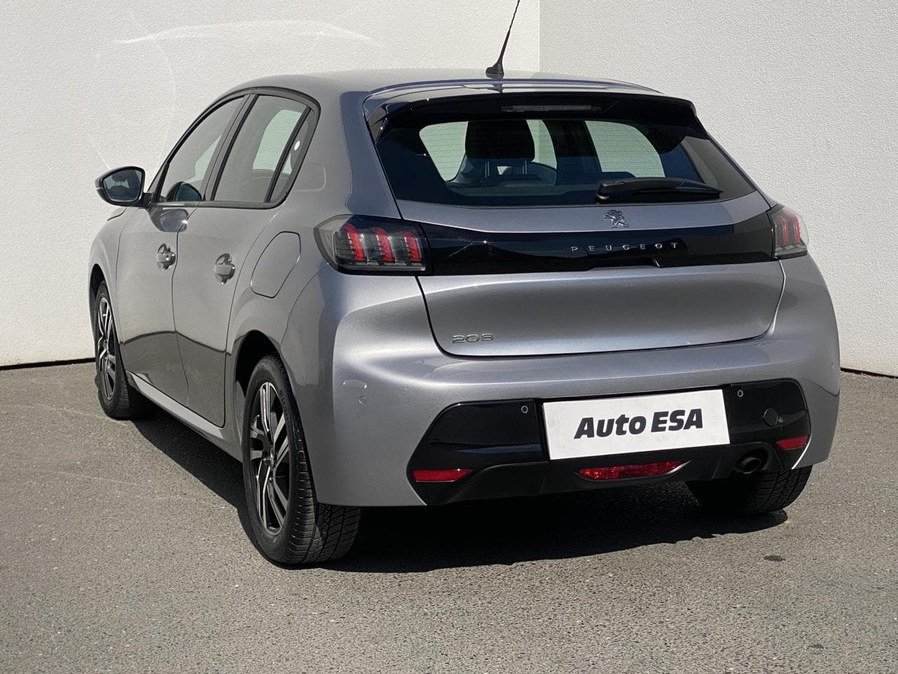 2020 Peugeot 208 - 6
