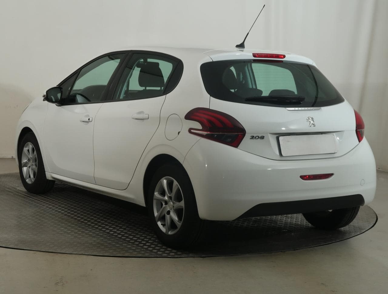 2019 Peugeot 208 - 5