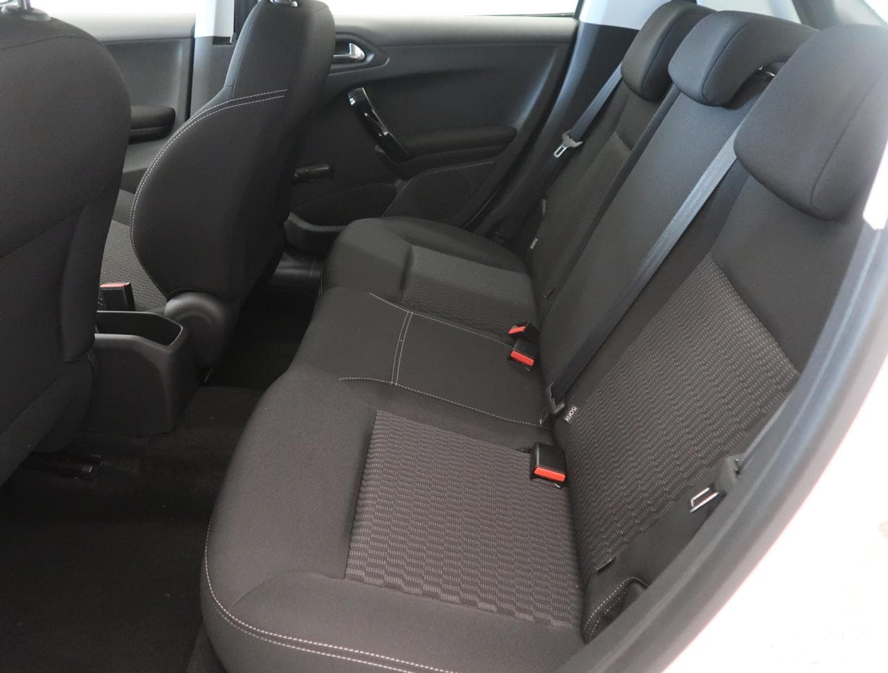 2019 Peugeot 208 - 15