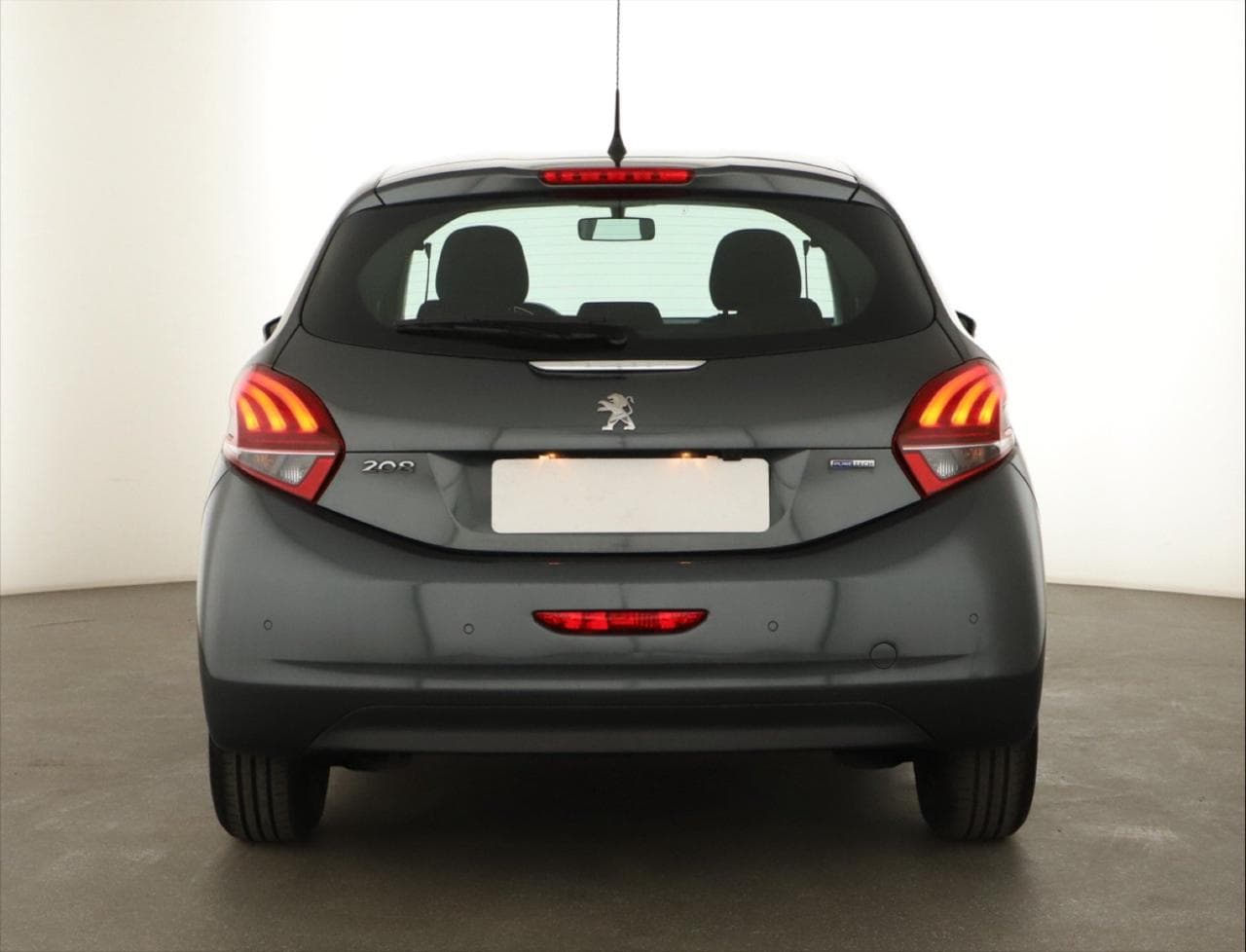 2018 Peugeot 208 - 6