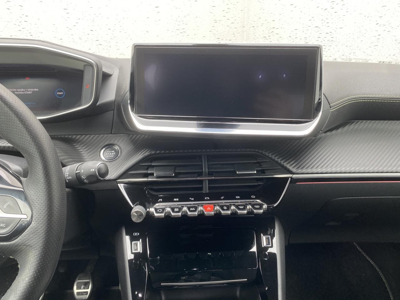 2020 Peugeot 208 - 12