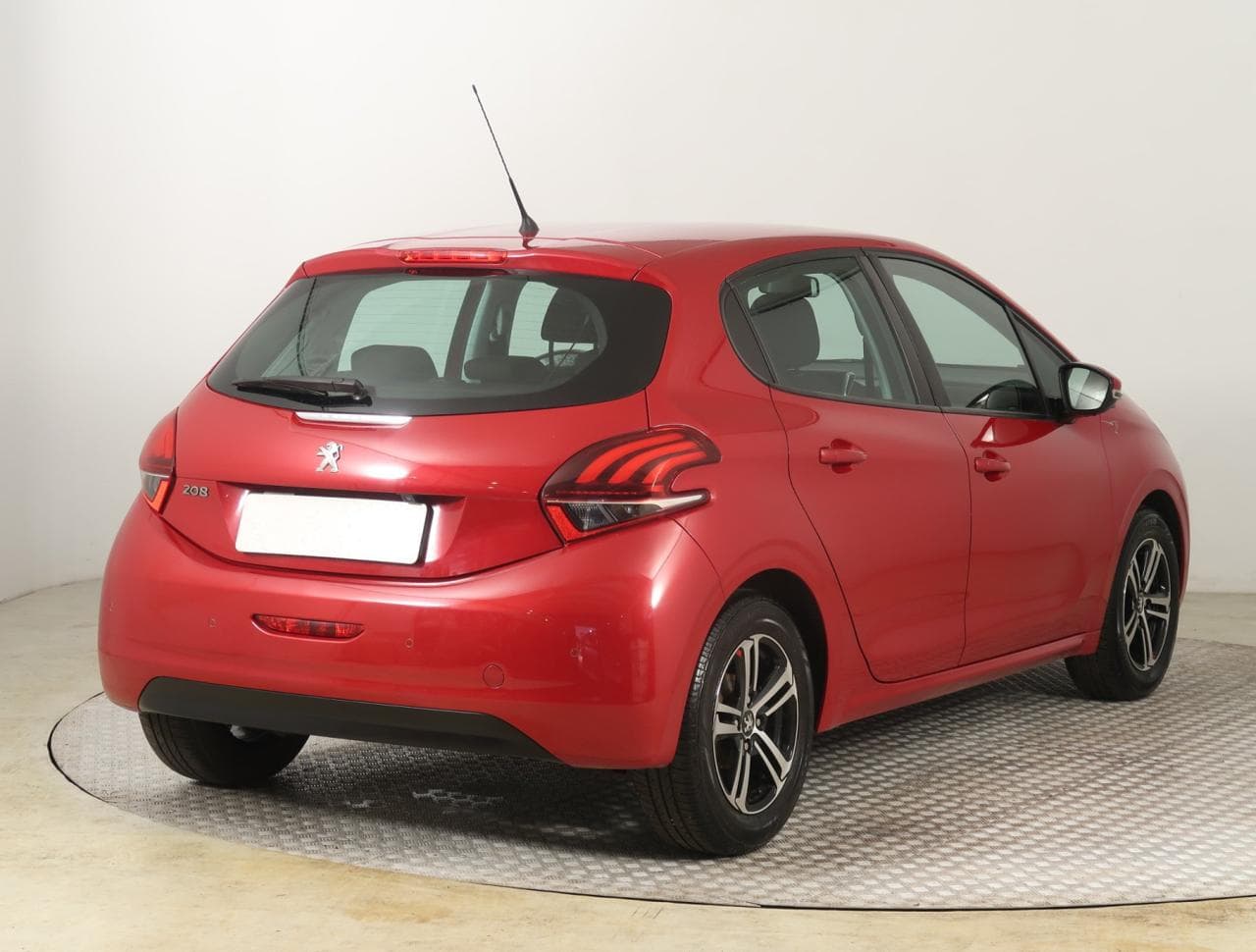 2018 Peugeot 208 - 6