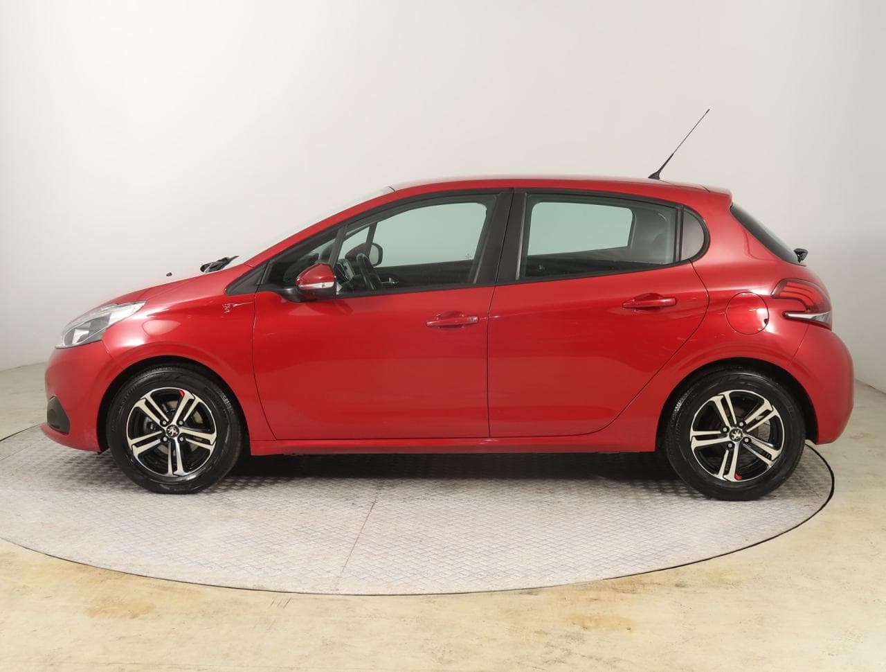 2018 Peugeot 208 - 4