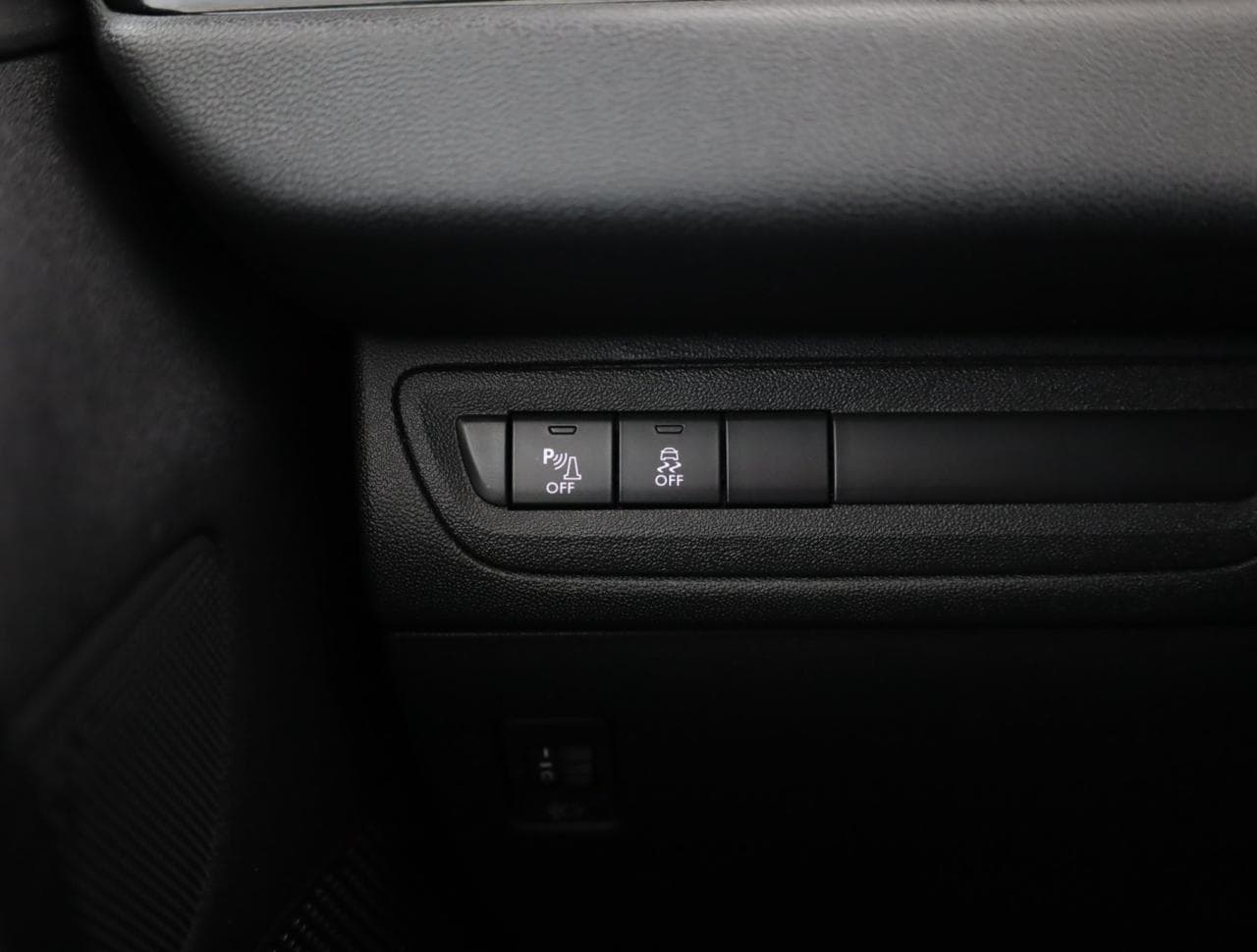 2016 Peugeot 208 - 32