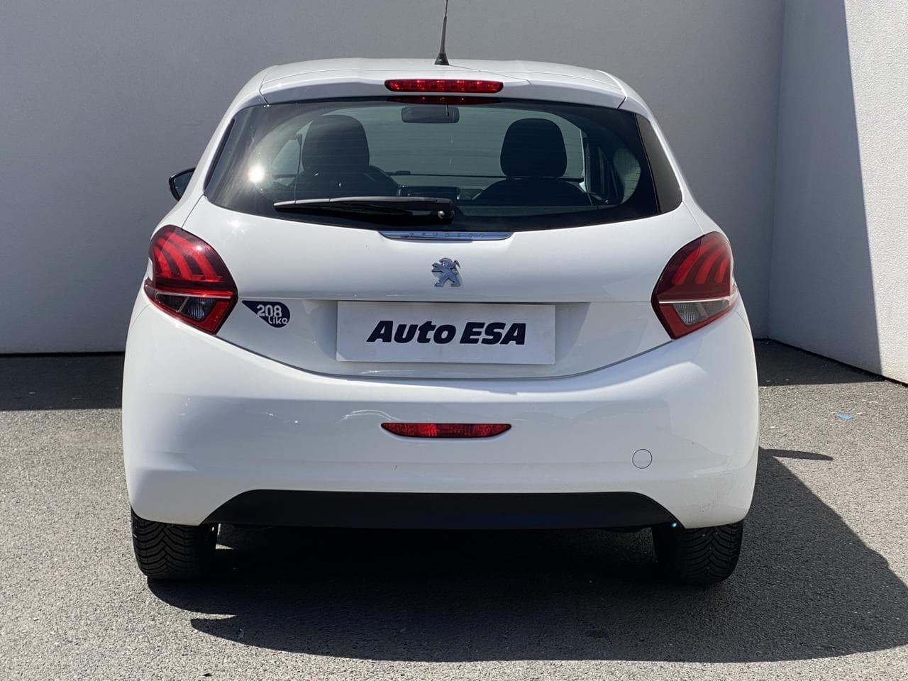 2016 Peugeot 208 - 5