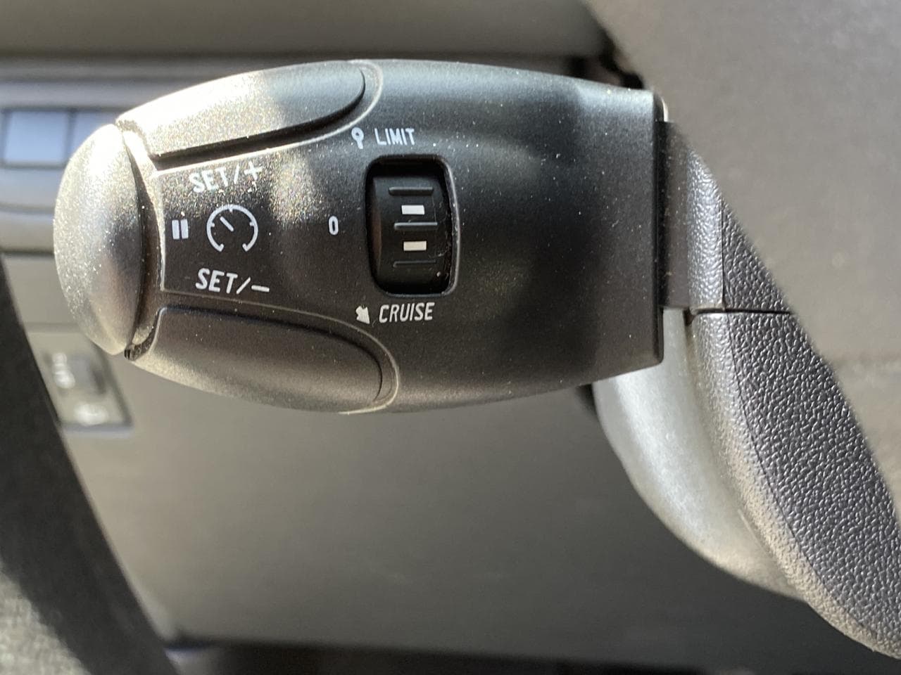 2016 Peugeot 208 - 13