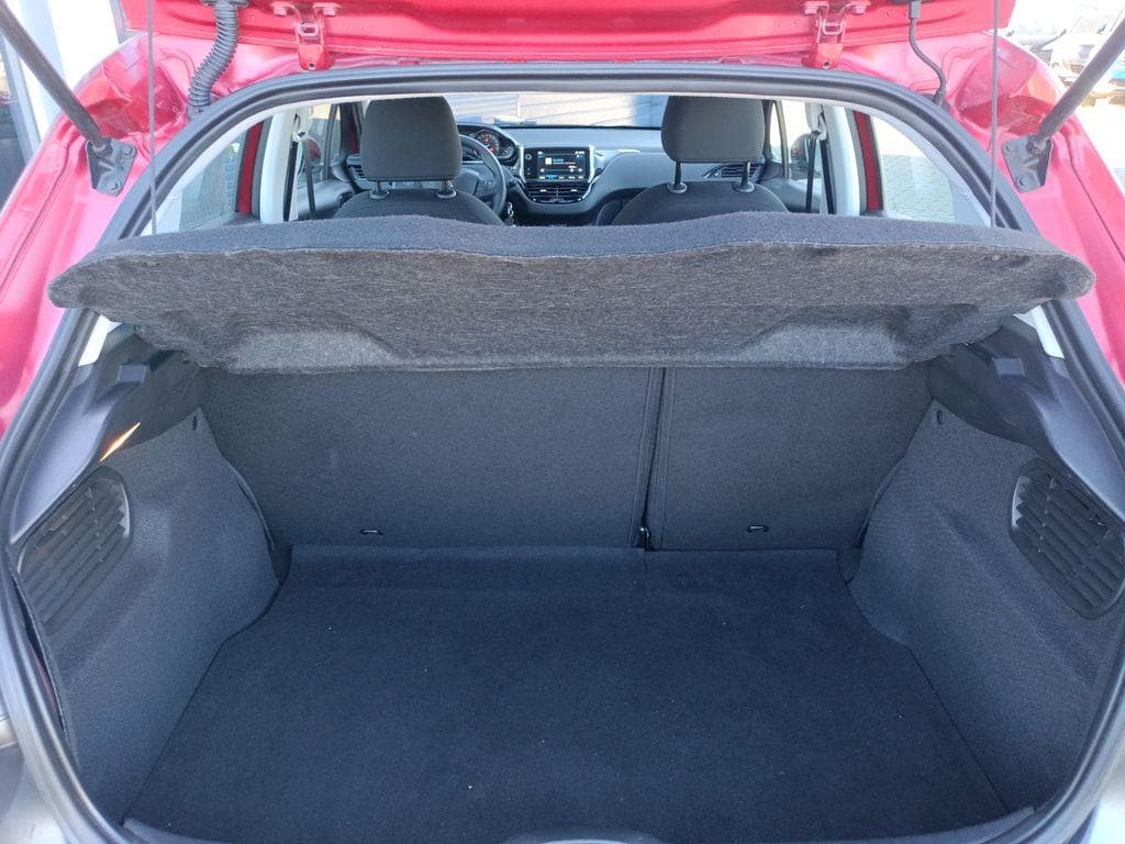 2019 Peugeot 208 - 6