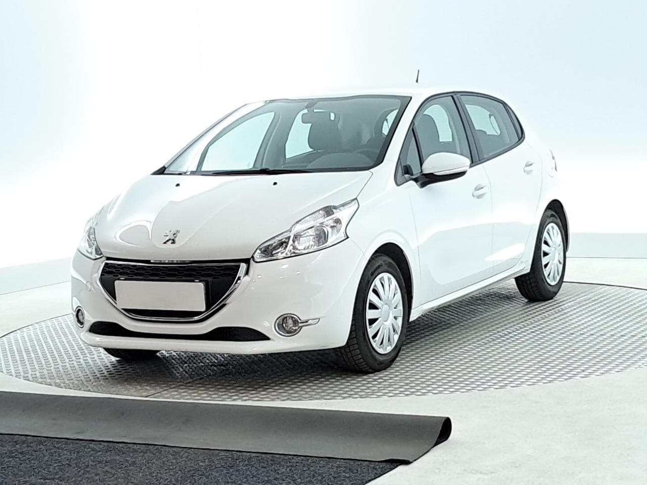 2014 Peugeot 208 - 3