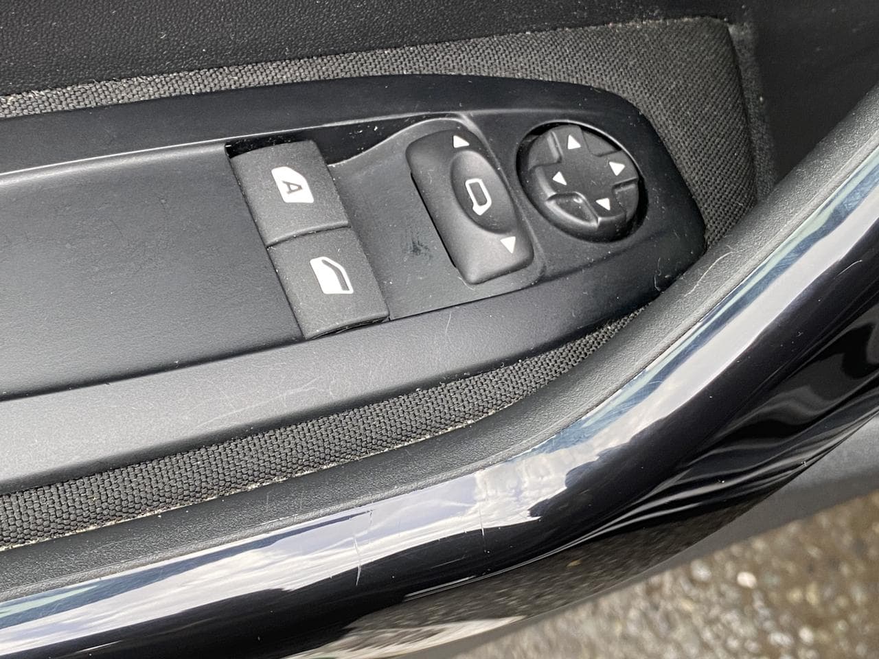 2016 Peugeot 208 - 11