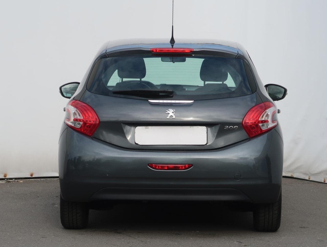 2013 Peugeot 208 - 8