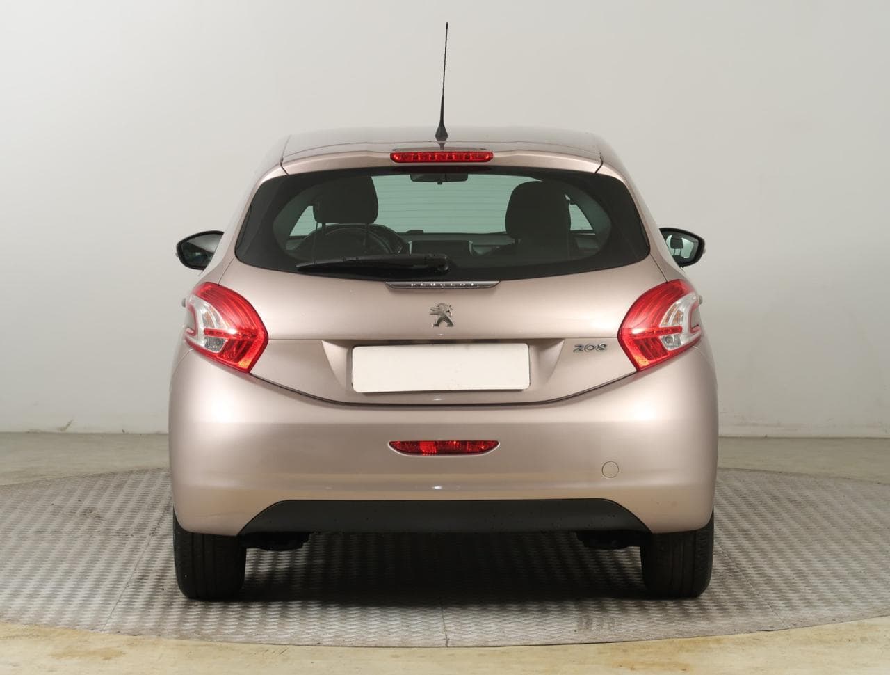 2014 Peugeot 208 - 11