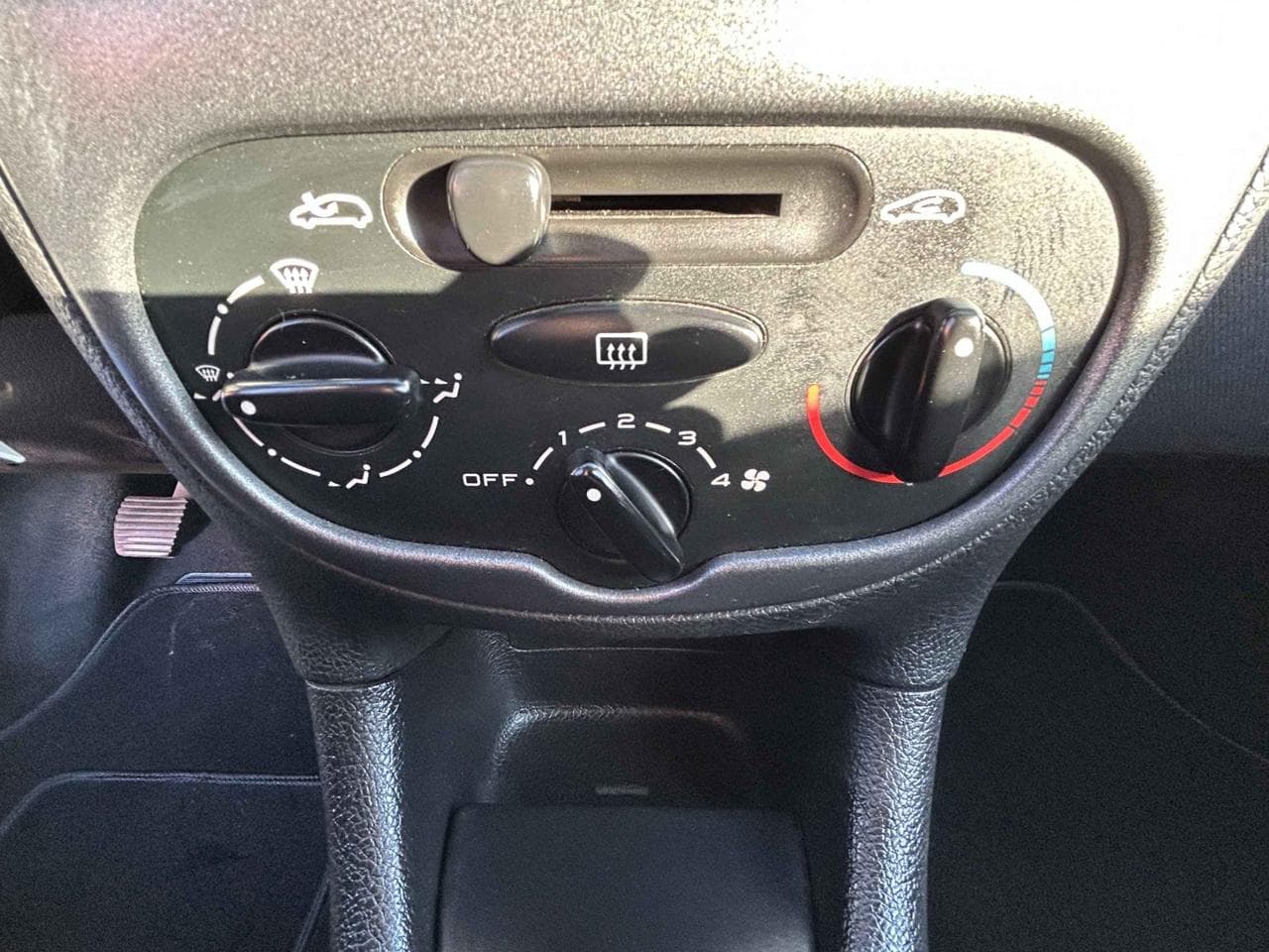 2004 Peugeot 206 - 21