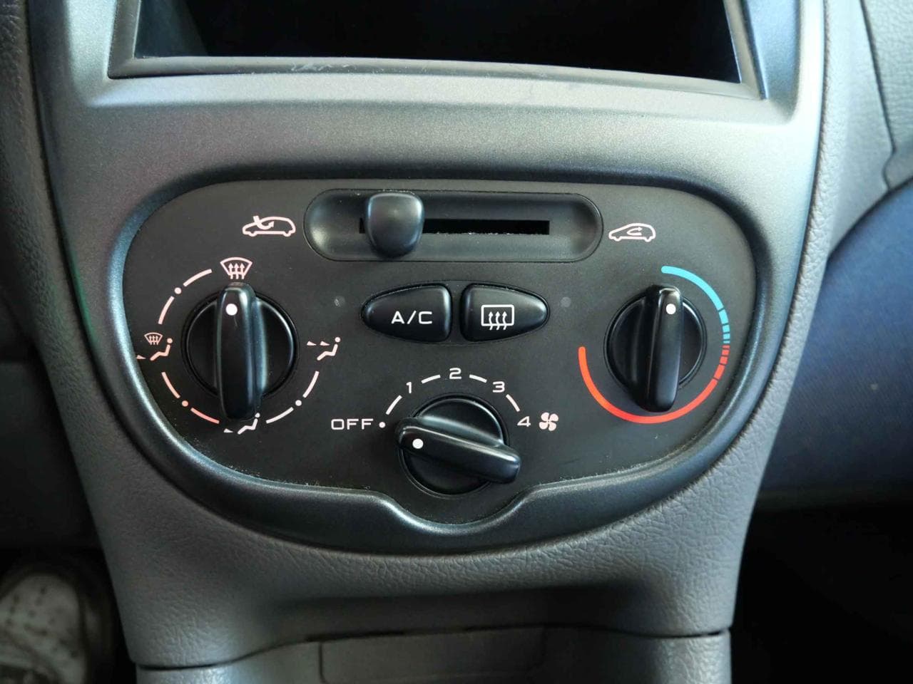 2003 Peugeot 206 - 25
