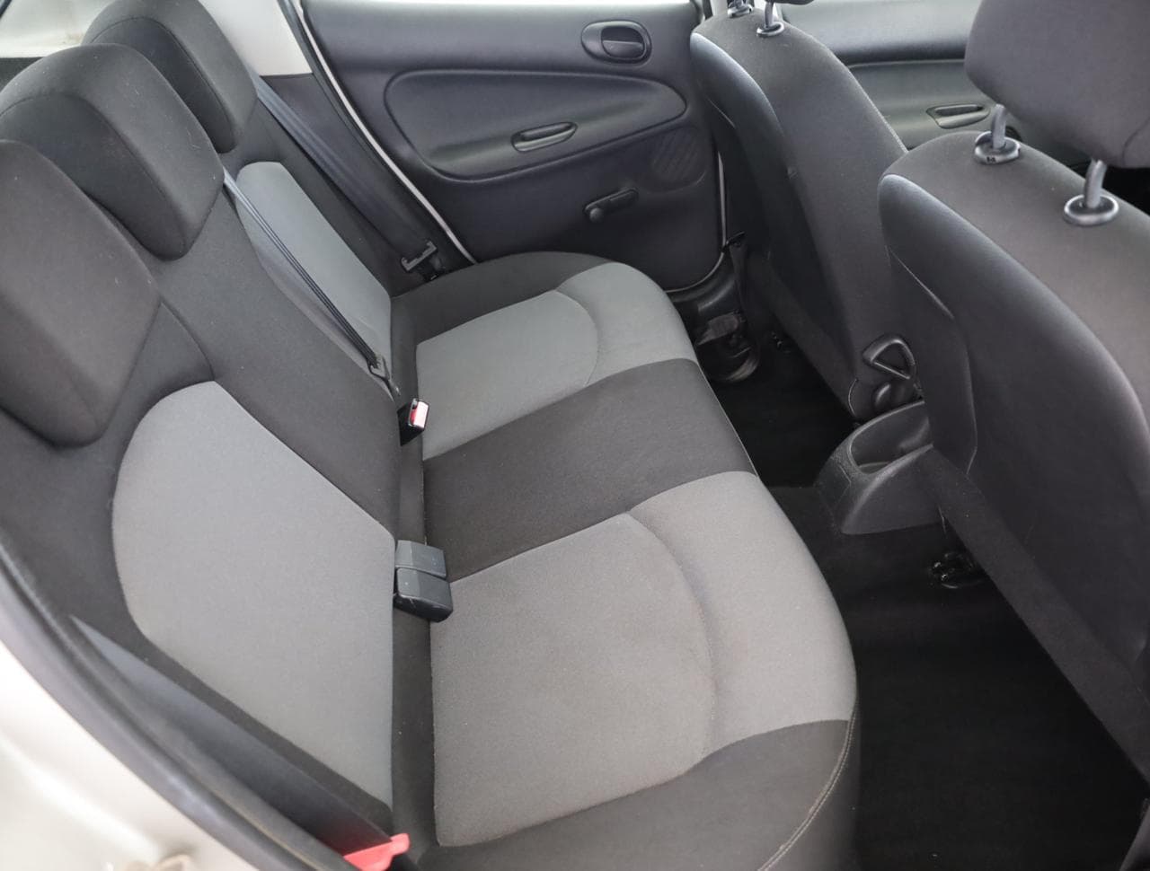 2007 Peugeot 206 - 11