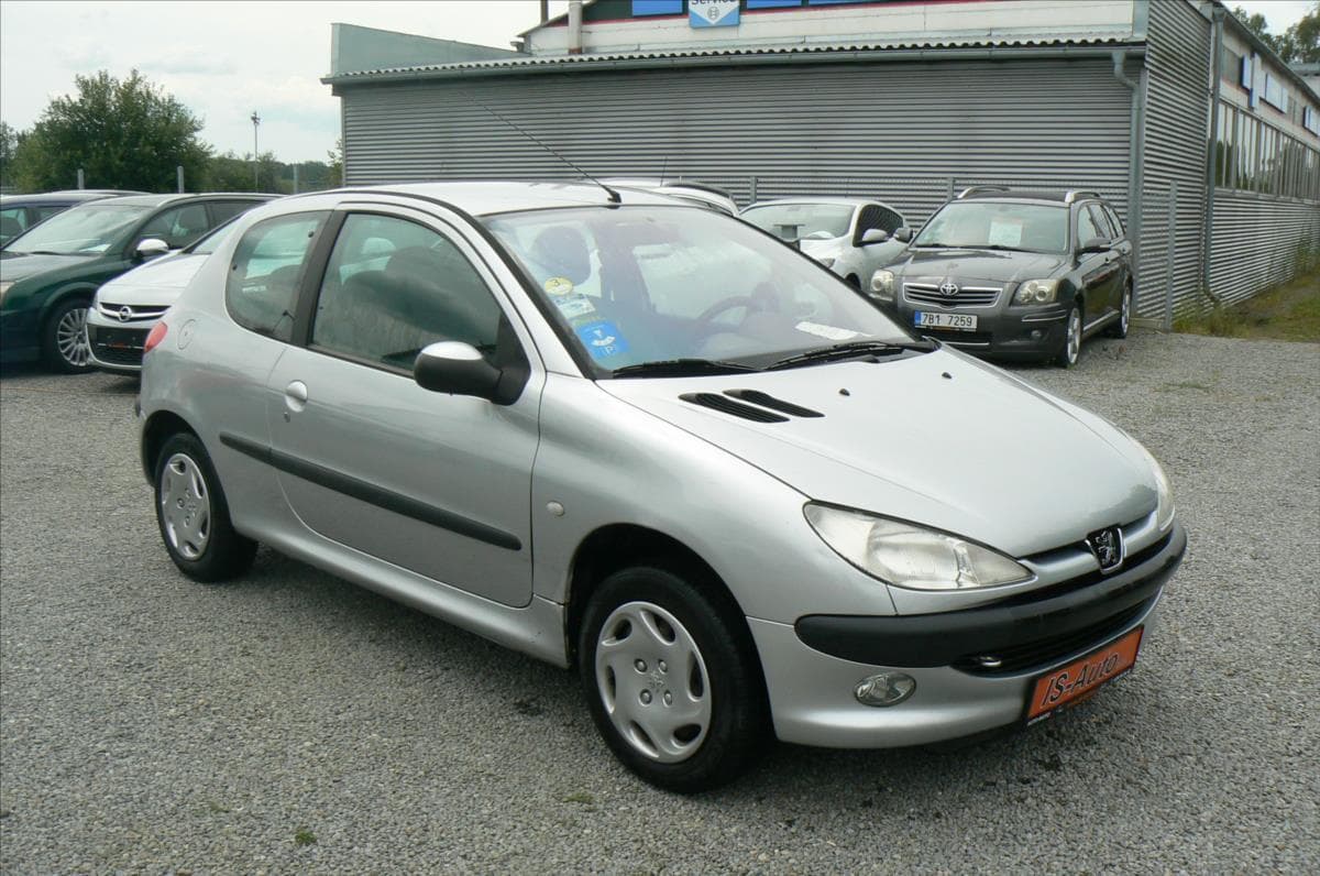 2003 Peugeot 206 - 2