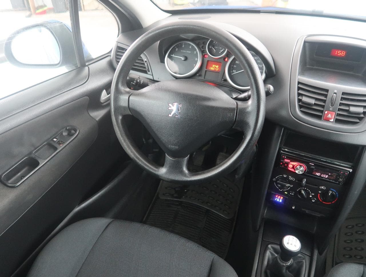 2006 Peugeot 207 - 17