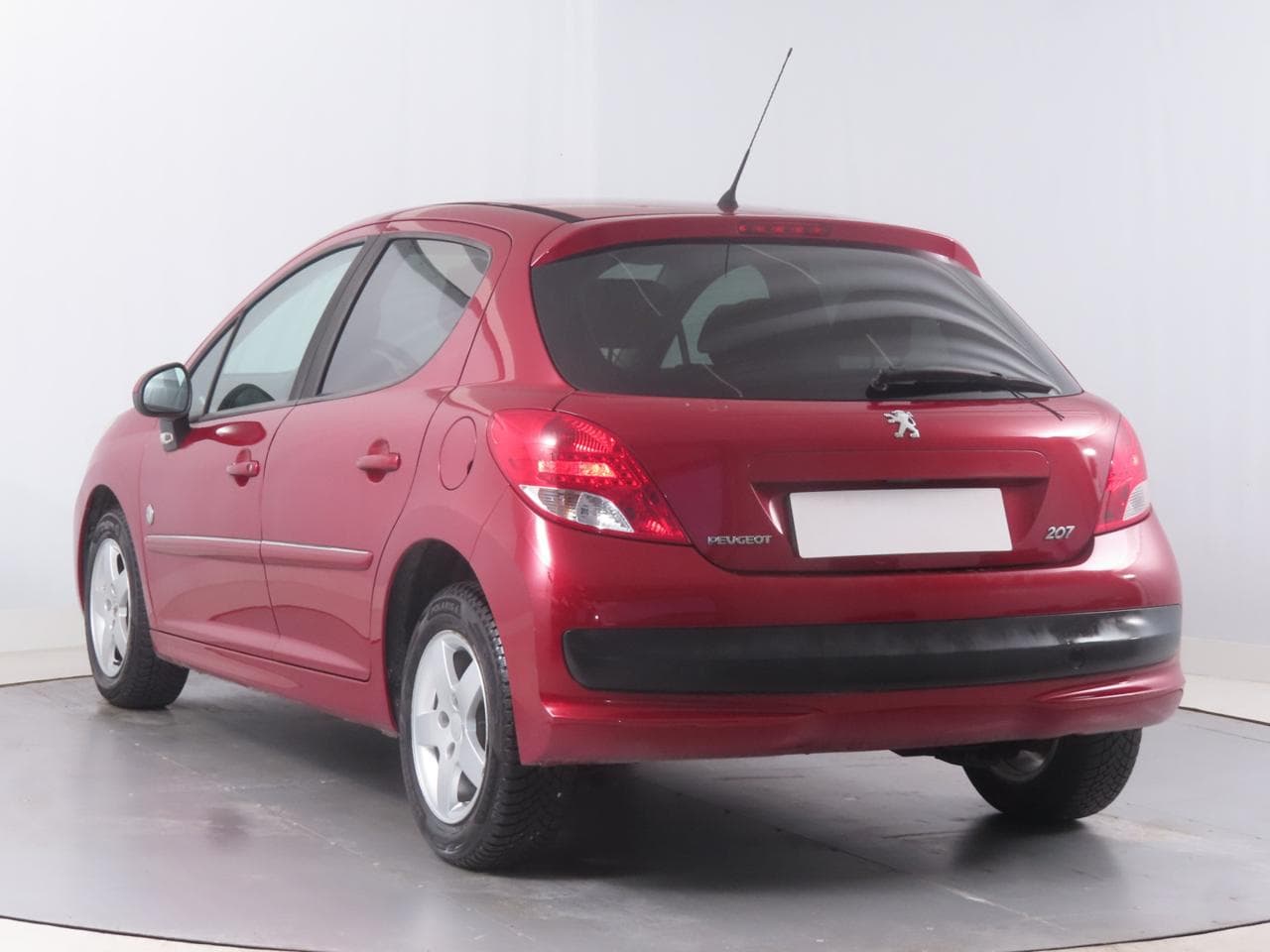 2011 Peugeot 207 - 5