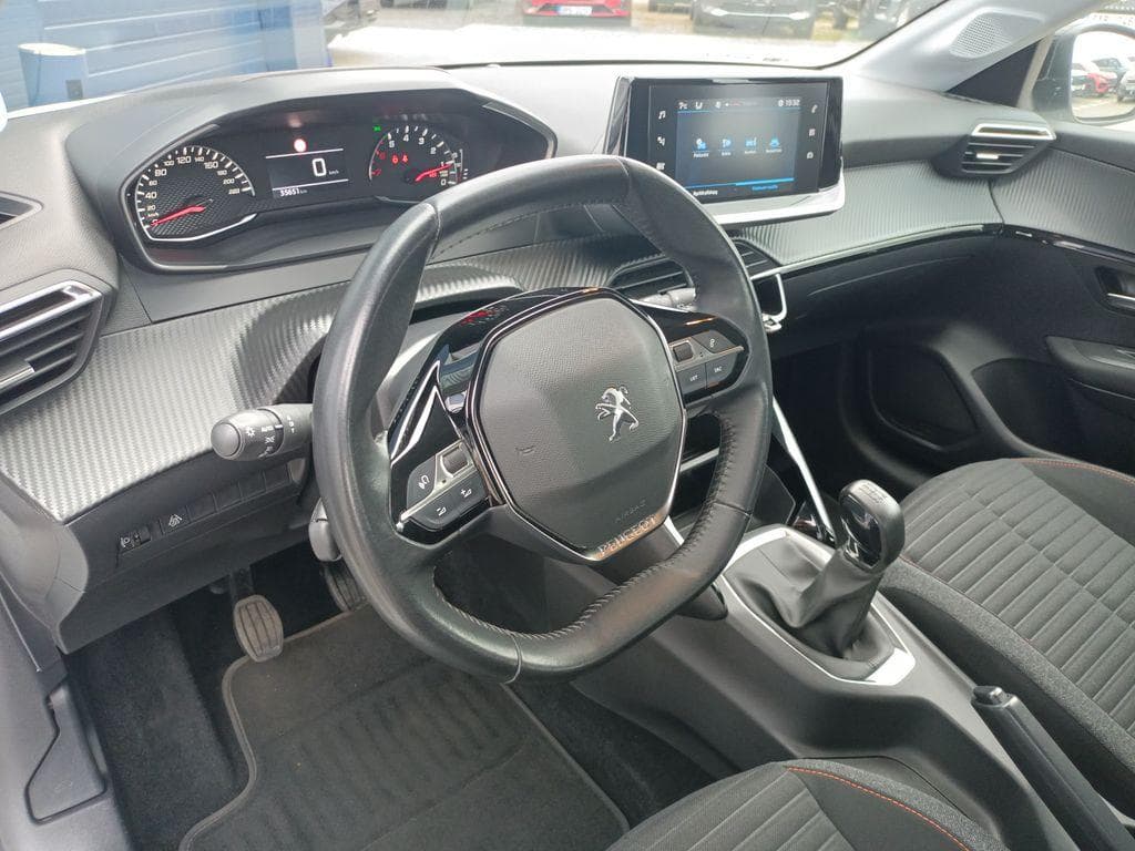 2022 Peugeot 208 - 16