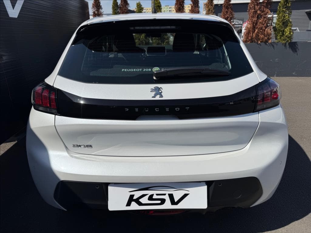 2021 Peugeot 208 - 8