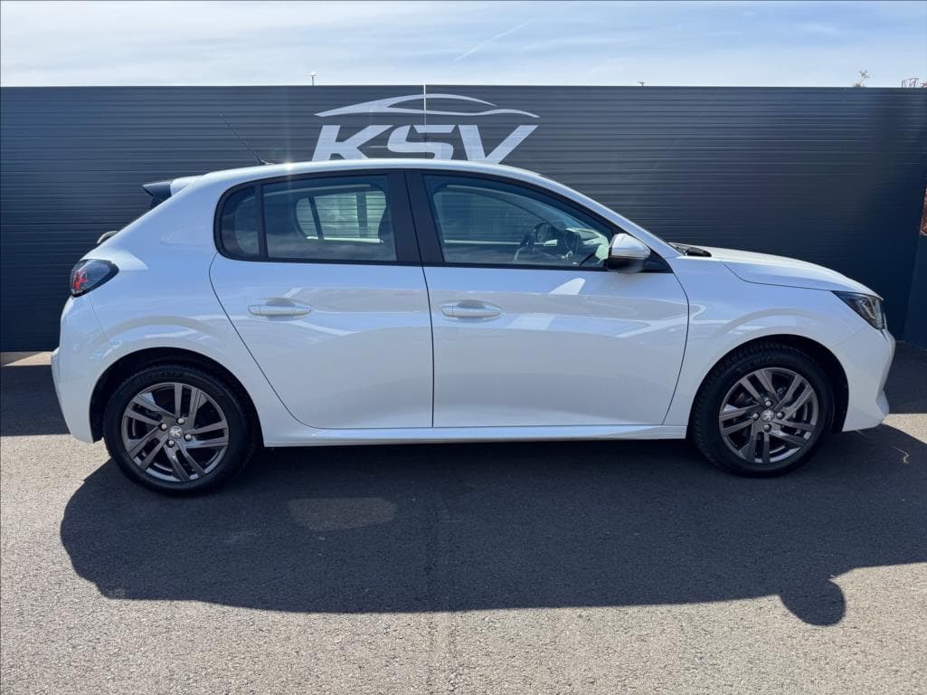 2021 Peugeot 208 - 6