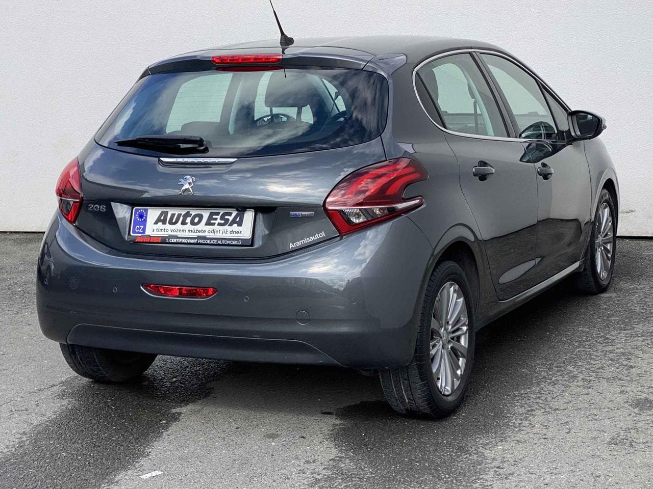 2016 Peugeot 208 - 7