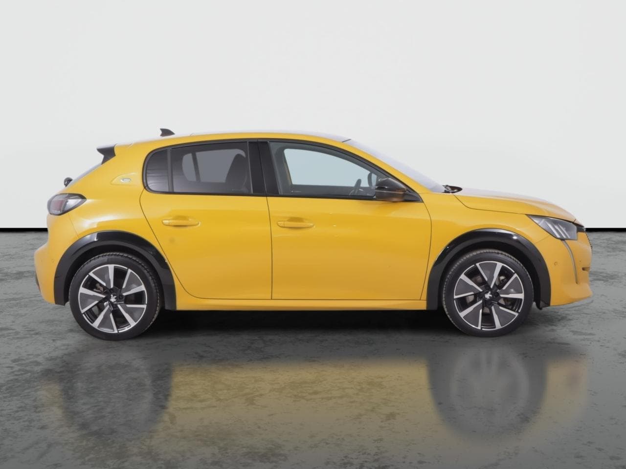 2020 Peugeot 208 - 8