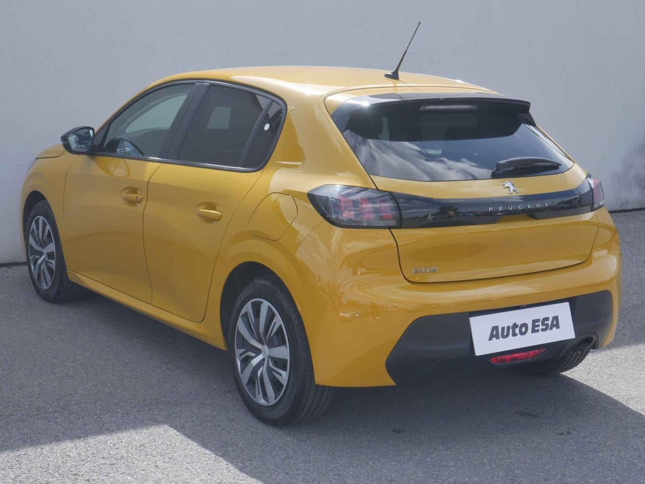 2022 Peugeot 208 - 11