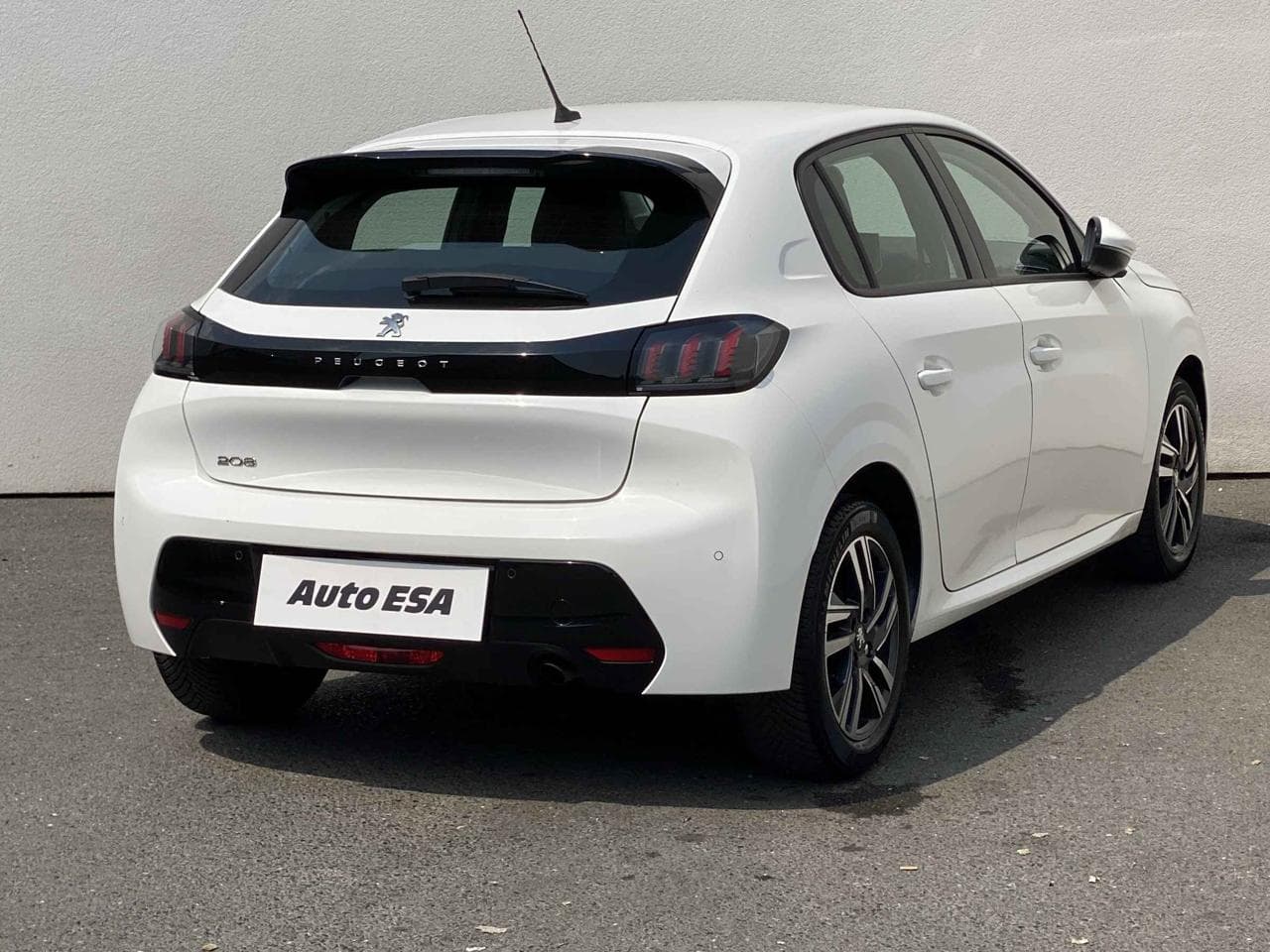 2020 Peugeot 208 - 7