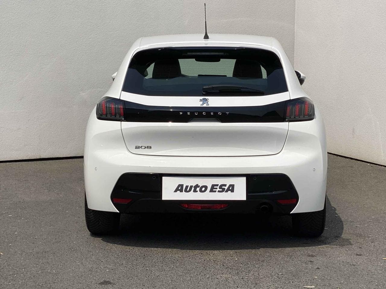 2020 Peugeot 208 - 9